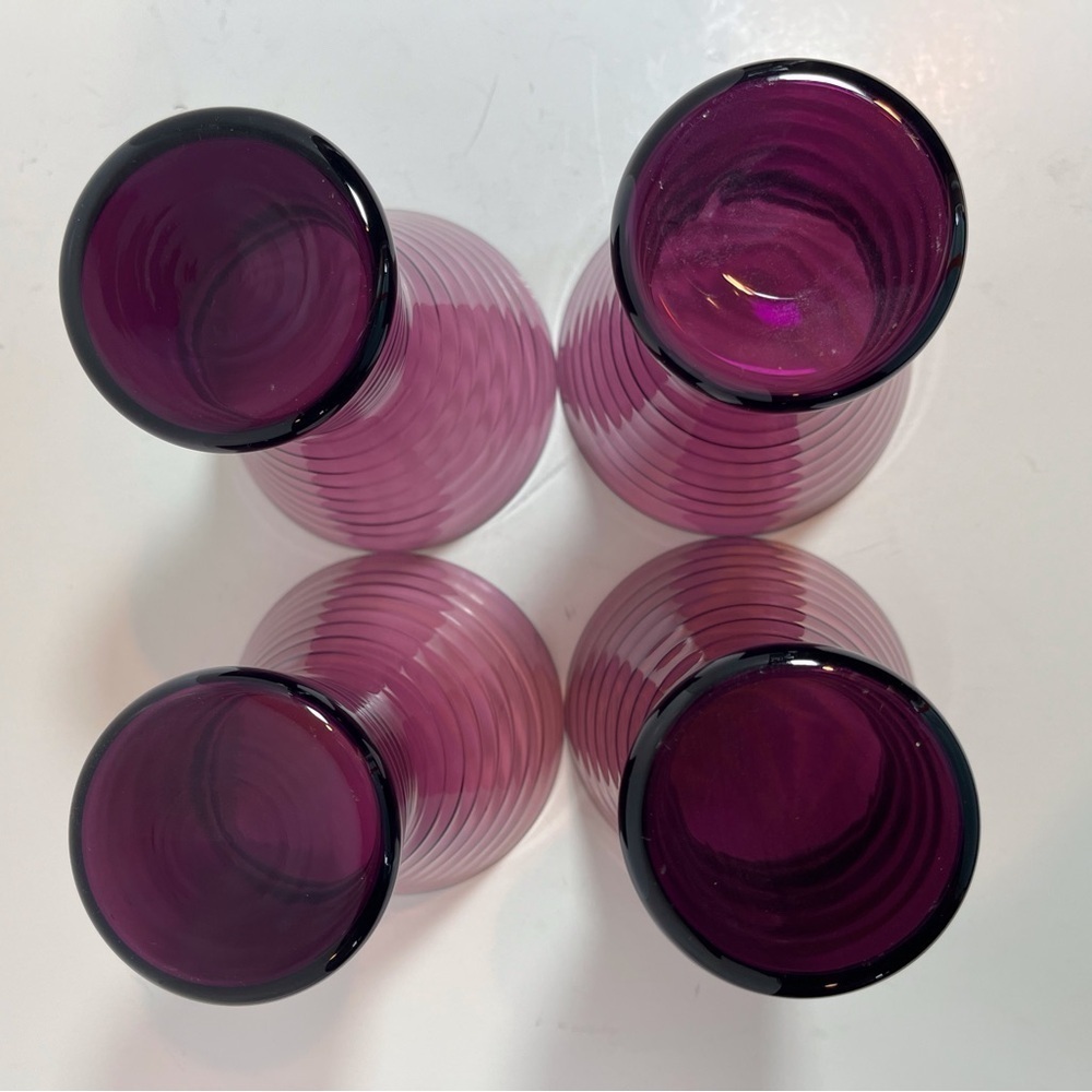 Set of 4 Amethyst Glasses with Embossed Cylindrical Lines - Picture 6 of 8